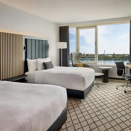 Courtyard By Marriott Maschsee Отель Ганновер