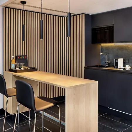 Courtyard By Marriott Maschsee Отель Ганновер