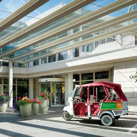 Courtyard By Marriott Maschsee Ганновер