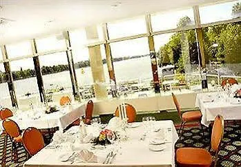 Отель Courtyard By Marriott Maschsee Ганновер