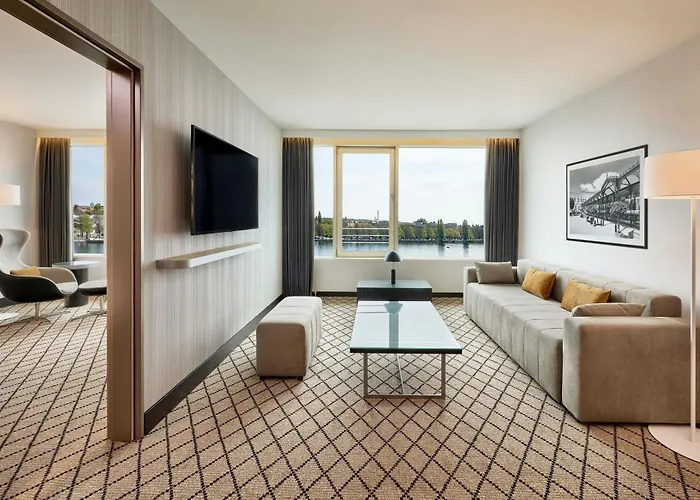 Szálloda Courtyard By Marriott Maschsee Hannover