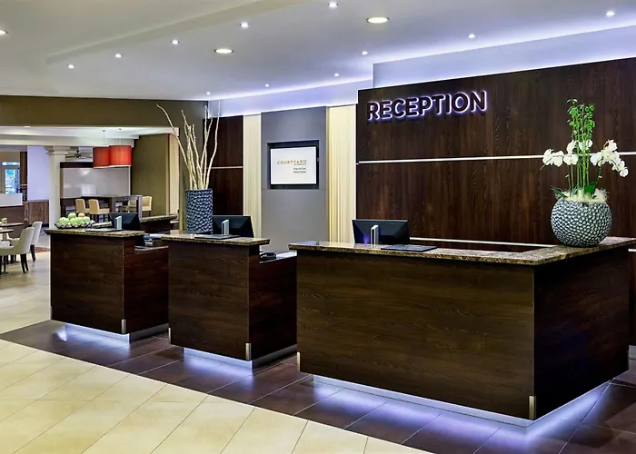 Courtyard By Marriott Maschsee 4* Hannover