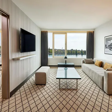 Hotel Courtyard By Marriott Maschsee Hannover