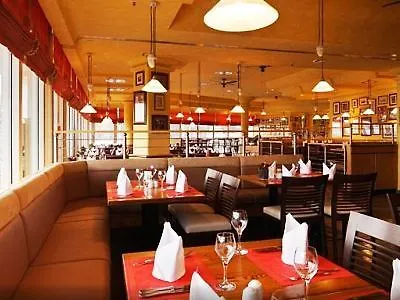 Courtyard By Marriott Maschsee Hotel Hanower
