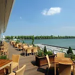 Hotel Courtyard By Marriott Maschsee Hannover