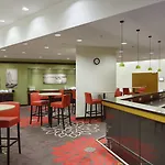 Hotel Courtyard By Marriott Maschsee