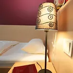 Courtyard By Marriott Maschsee