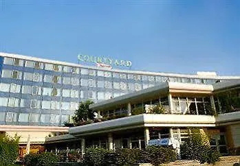 Courtyard By Marriott Maschsee Hotel 4*