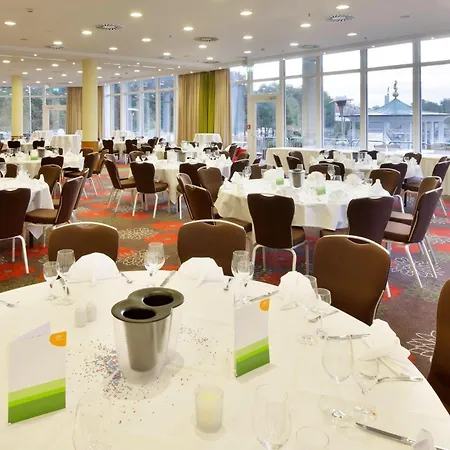 Hotel Courtyard By Marriott Maschsee