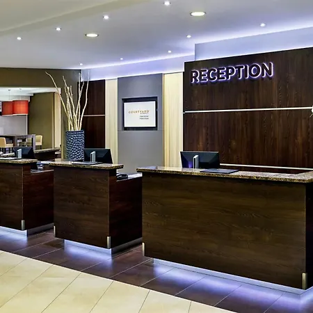 Courtyard By Marriott Maschsee 4* Hanóver