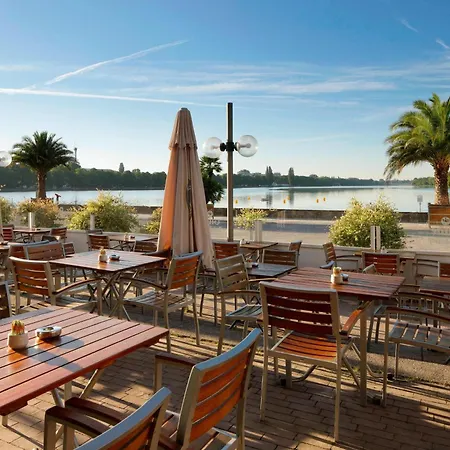 Courtyard By Marriott Maschsee Hotel Hanóver