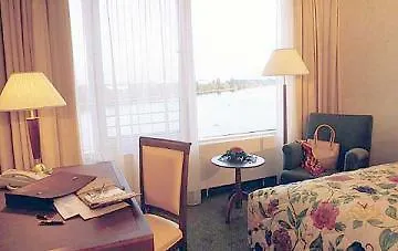 Courtyard By Marriott Maschsee Hotel Hanóver