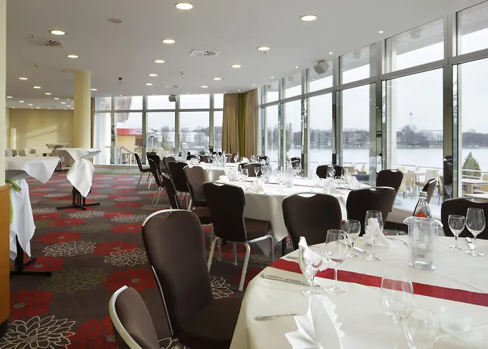 Courtyard By Marriott Maschsee Hotel Hannover