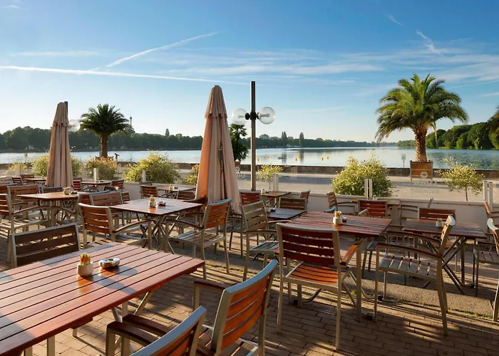 Courtyard By Marriott Maschsee Hotel Hannover