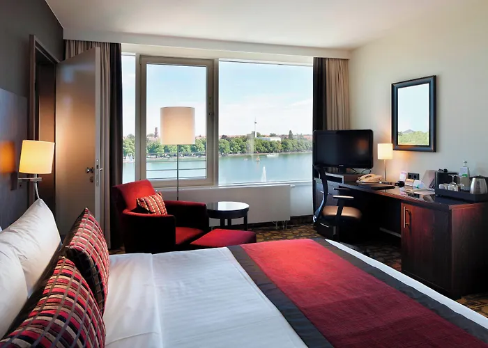 Courtyard By Marriott Maschsee Hotel Hannover